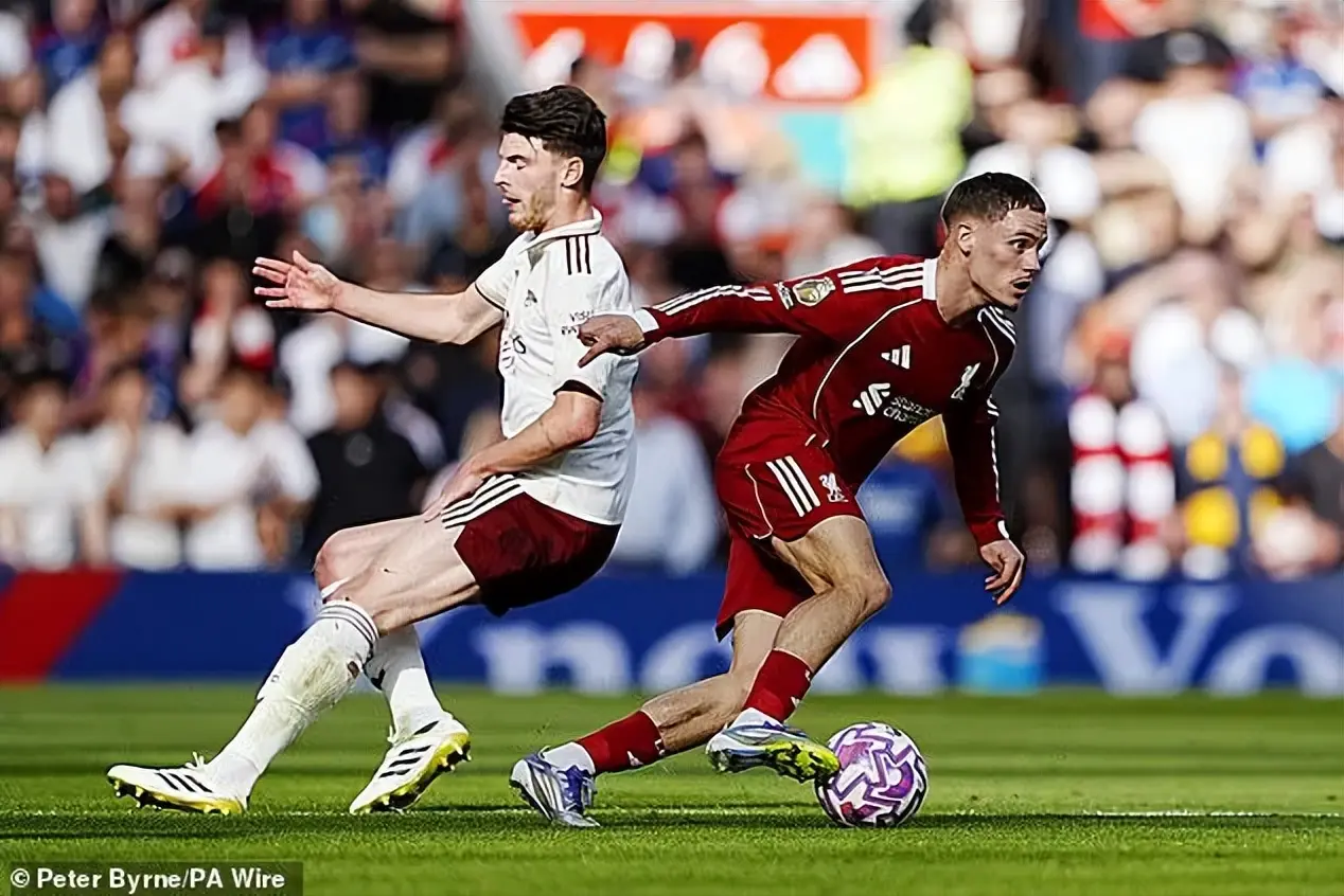 他在两条线, 望压垮, 弗里蓬重回 他在两条线, 望压垮, 弗里蓬重回