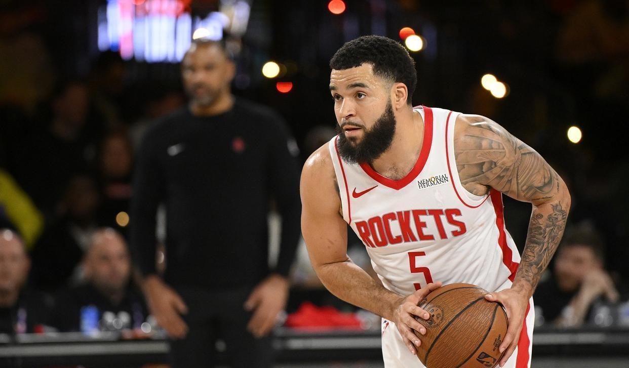 entit, 贝弗利可是, 位球员在阵